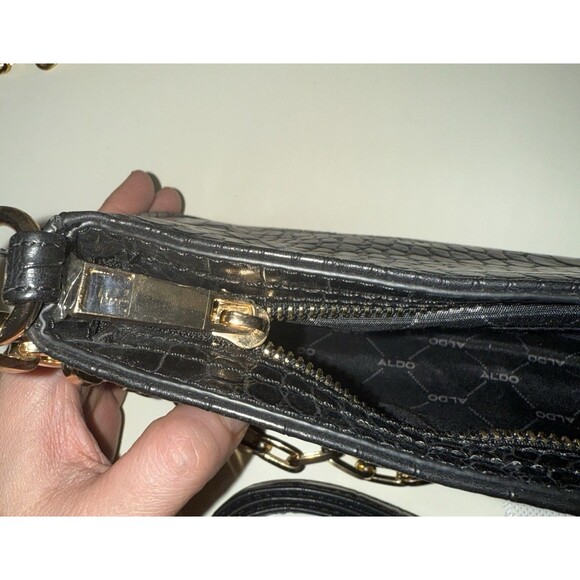 NWOT ALDO Croc Embossed Gold Chain Strap Bag Purse, VTG. Rare Find - Picture 3 of 5